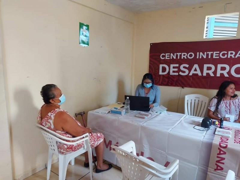 Mujer denuncia que fue sacada del programa para discapacitados