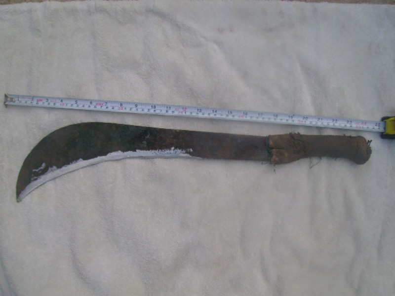Mujer es atacada con machete en su propia casa
