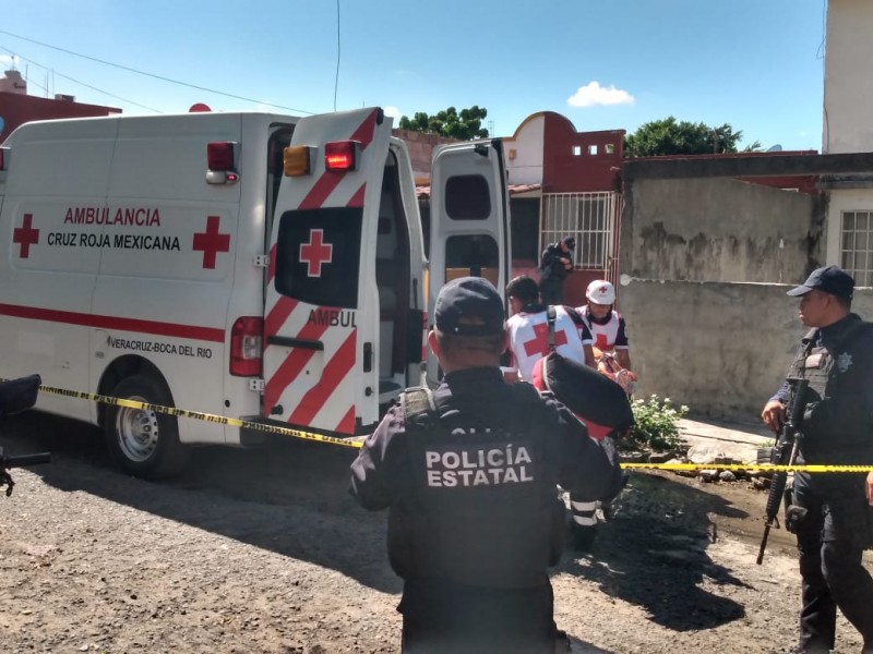 Mujer parió en el baño de su casa