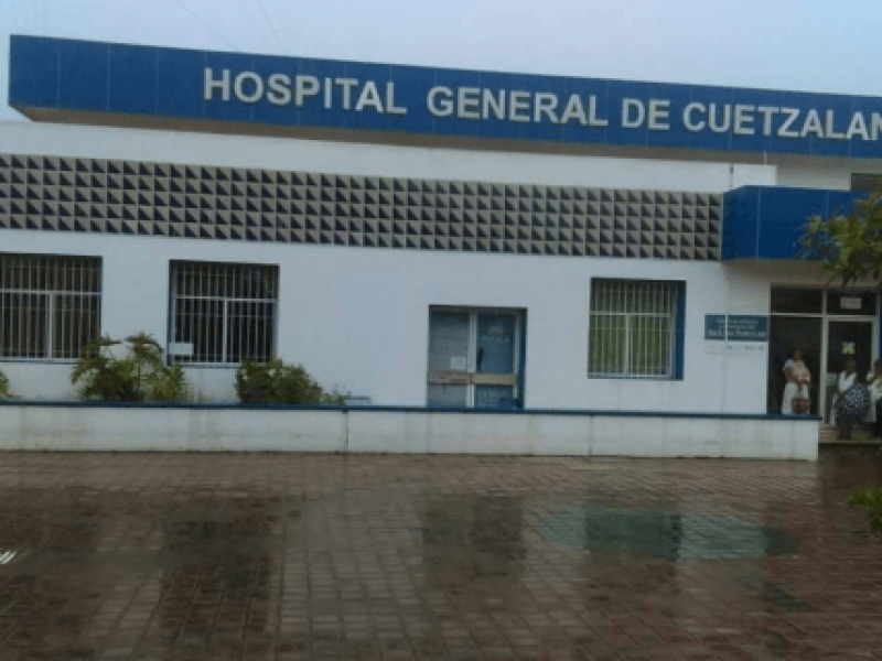 Mujer pierde a su bebé por falta de atención