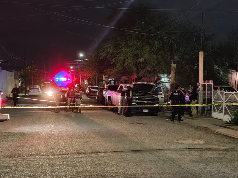 Mujer resulta lesionada en ataque con arma de fuego