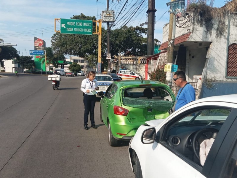 Mujer tránsito se viraliza por apoyar a discapacitada en Boca