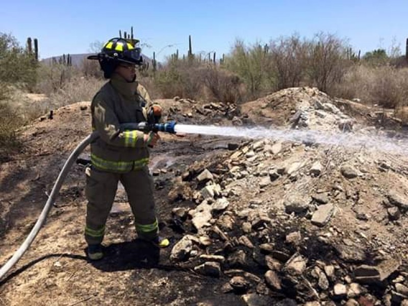 Mujeres bombero cierran brechas de desigualdad