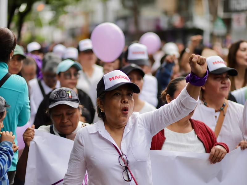 Mujeres de Chiapas marchan en defensa de la reforma de paridad efectiva