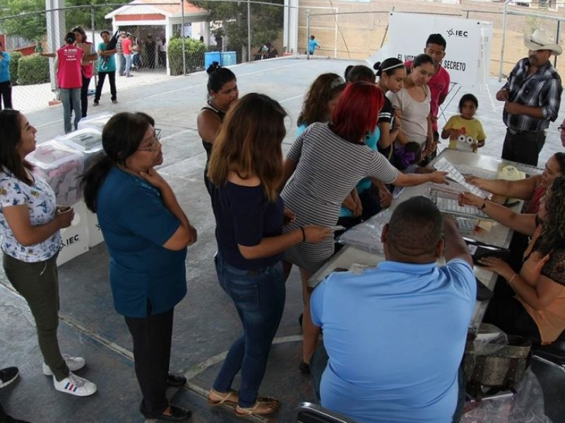 Mujeres dominan lista nominal en Veracruz