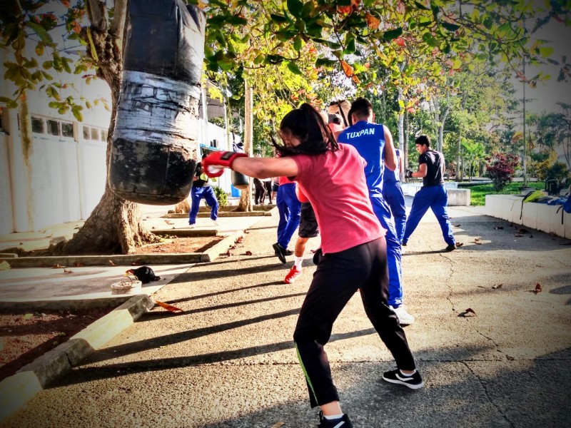 Mujeres rompen tabú en el boxeo