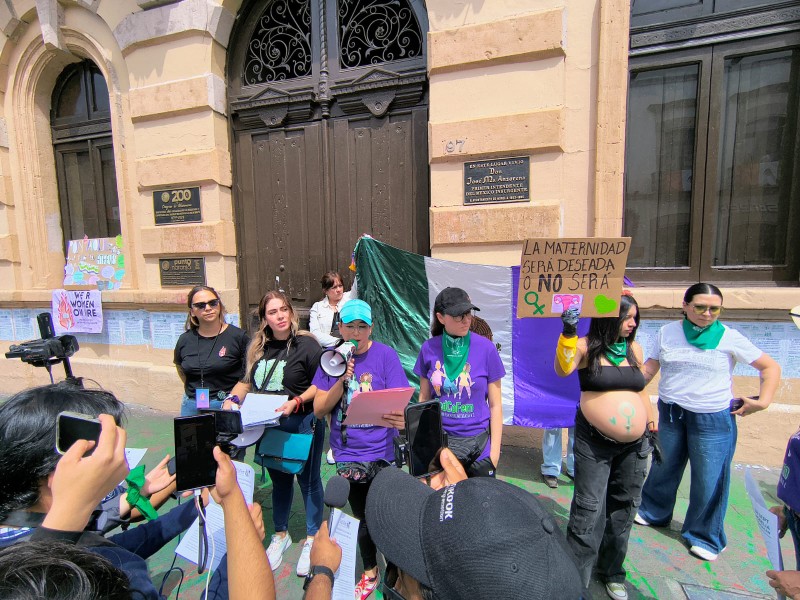 Mujeres señalan obstáculos para acceder al aborto en Michoacán