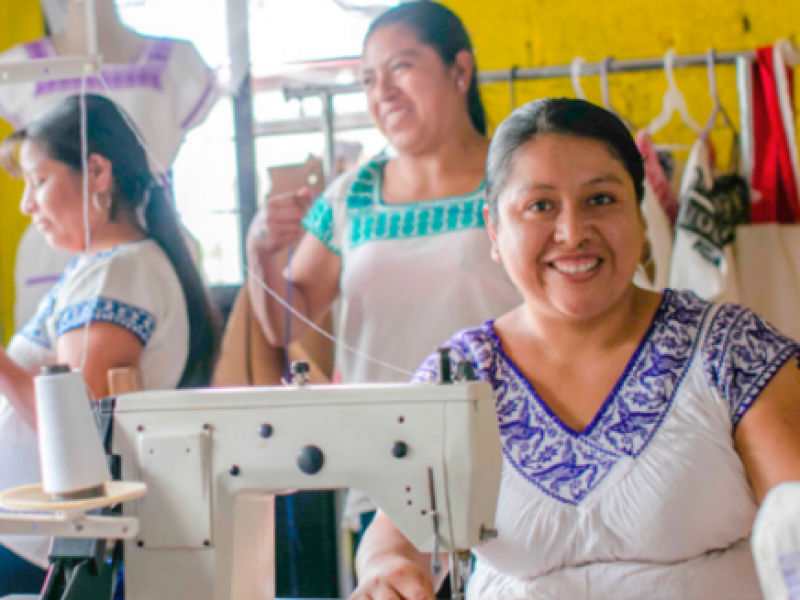 Mujeres son rentables para financieras, por pagadoras