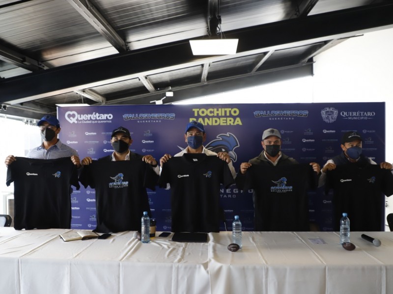 Municipio de Querétaro anuncia la creación de Academias Tochito Bandera