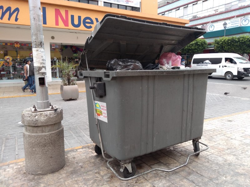 Municipio pretende cobrar uso de suelo por contenedores de basura