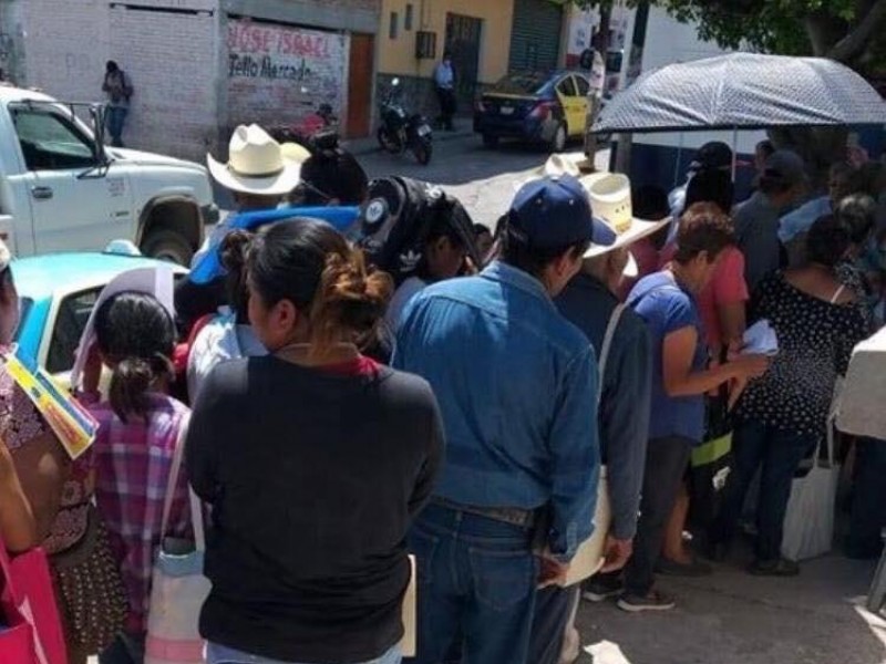 Municipios de la Mixteca poblana permiten aglomeración de personas
