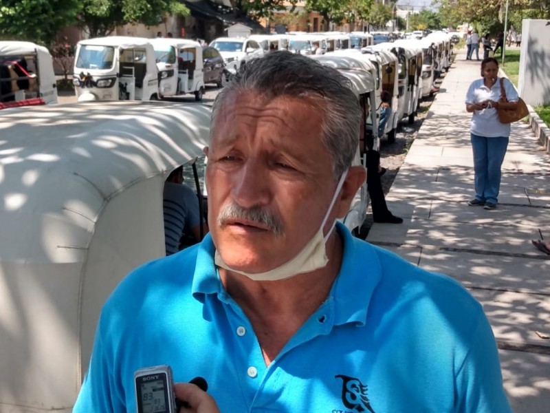 Municipios ya están facultados para regular mototaxis, insiste René Macías
