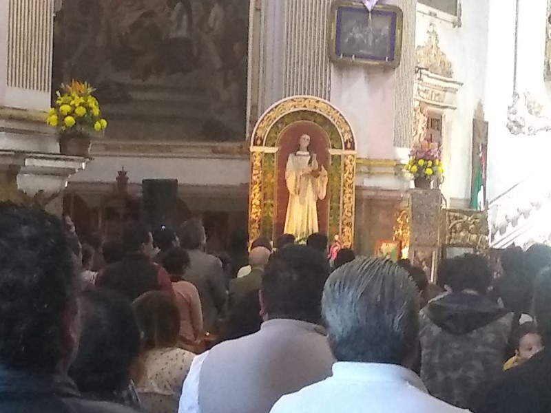 Músicos toluqueños dan serenata a Santa Cecilia