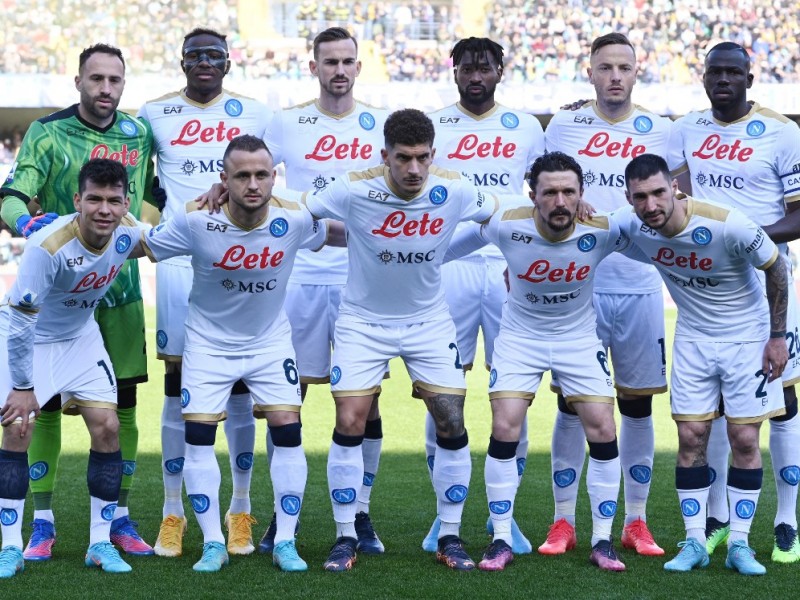 Napoli sigue en la lucha por el Scudetto