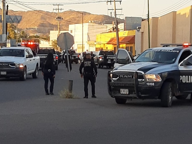 Narcos y policías se enfrentan en Querobabi