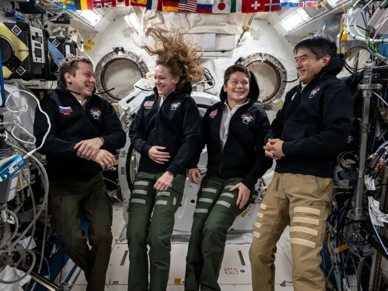NASA y SpaceX posponen regreso de Crew-10: astronautas seguirán en órbita