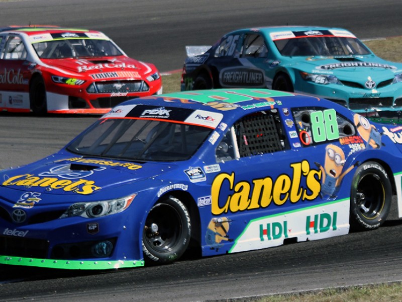 Nascar en Chiapas con público en las tribunas