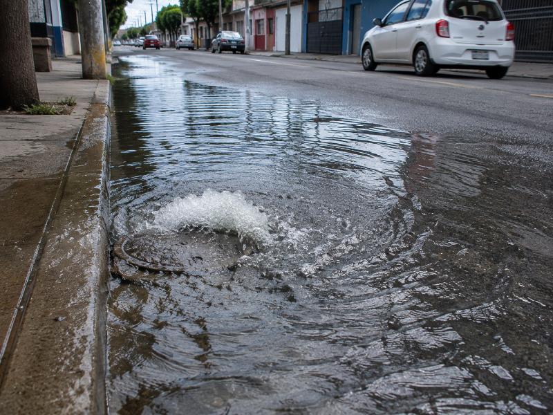 Naucalpan pierde hasta 30% del agua por fugas en la red