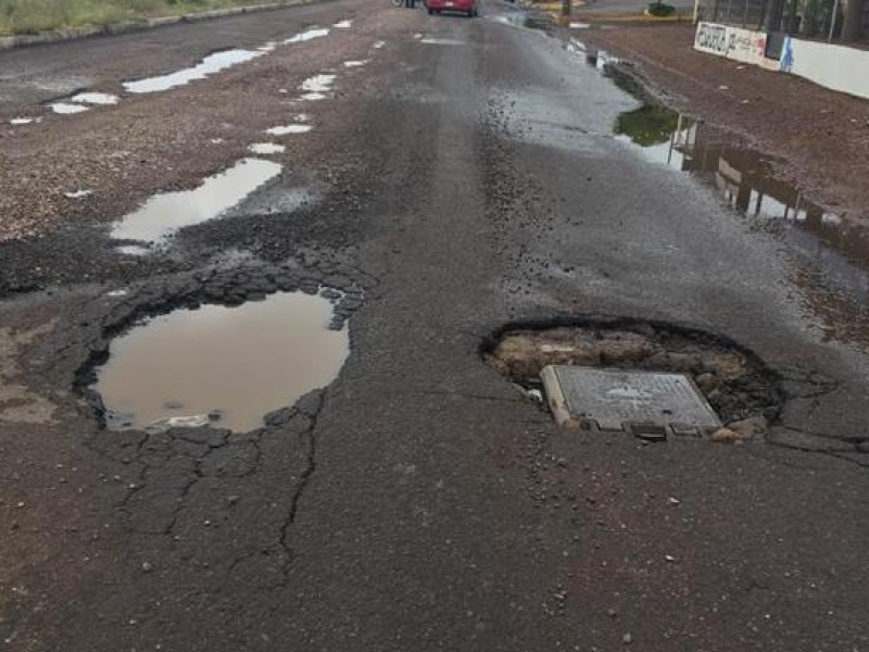 El espectáculo cultural mas importante empañado por calles destrozadas