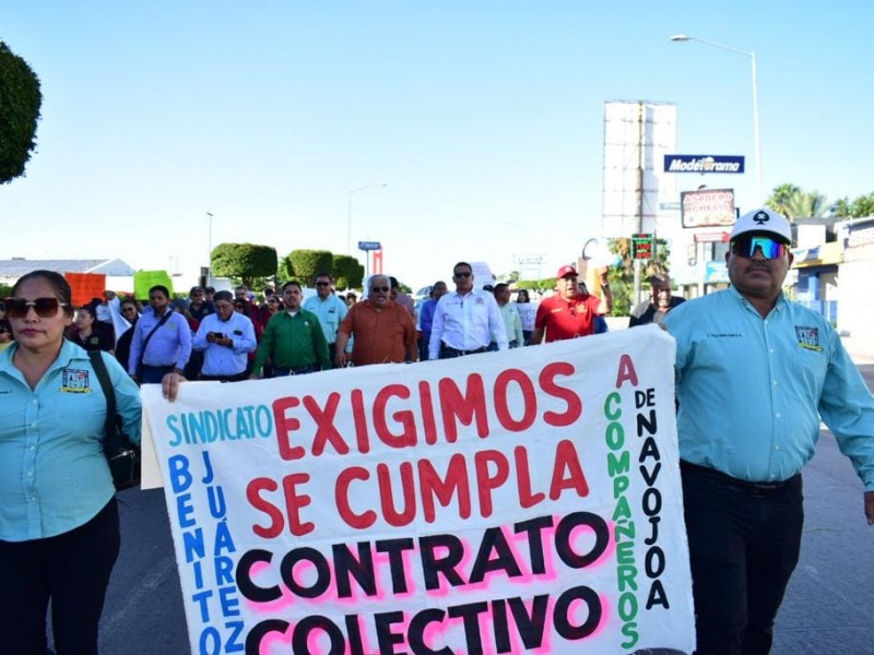 Navojoa: Con Megamarcha presiona sindicato al Gobierno Municipal
