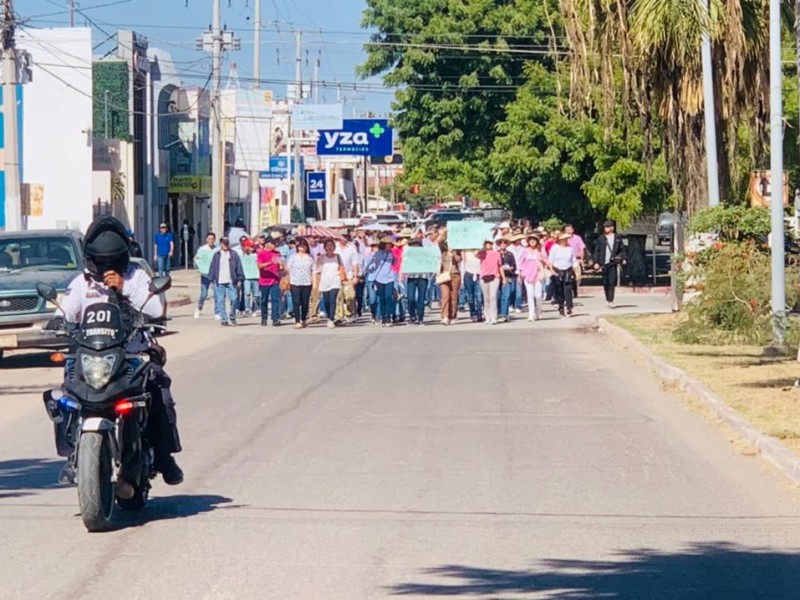 Navojoa: Marchan también en contra de la reforma electoral