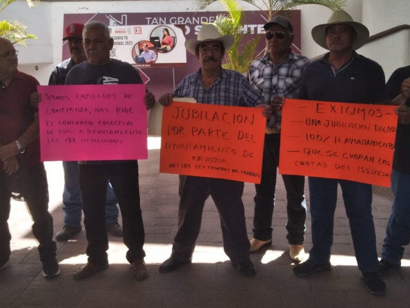 Navojoa:Policías otra vez en incertidumbre por su jubilación