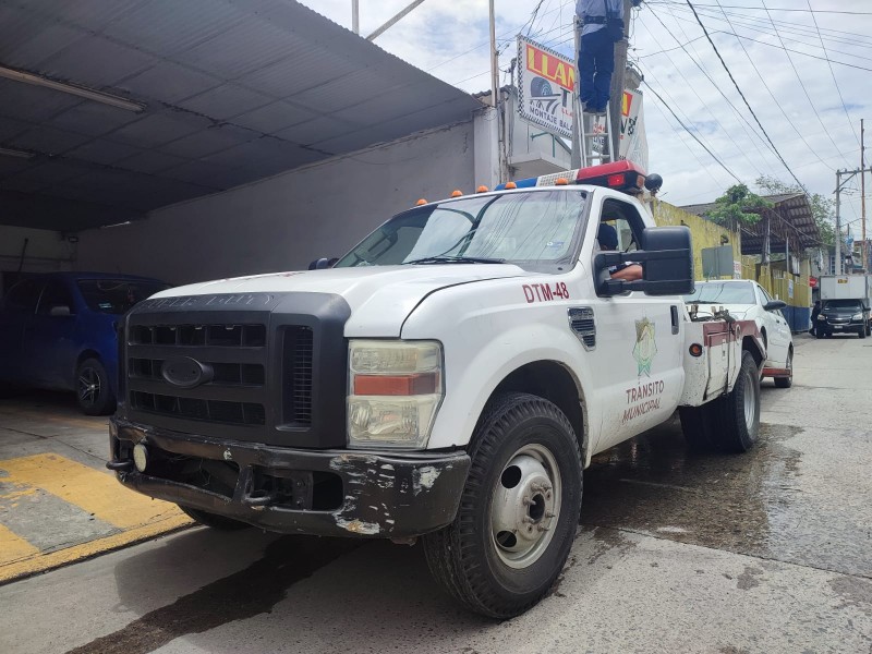 Necesario recuperar espacios para estacionamiento