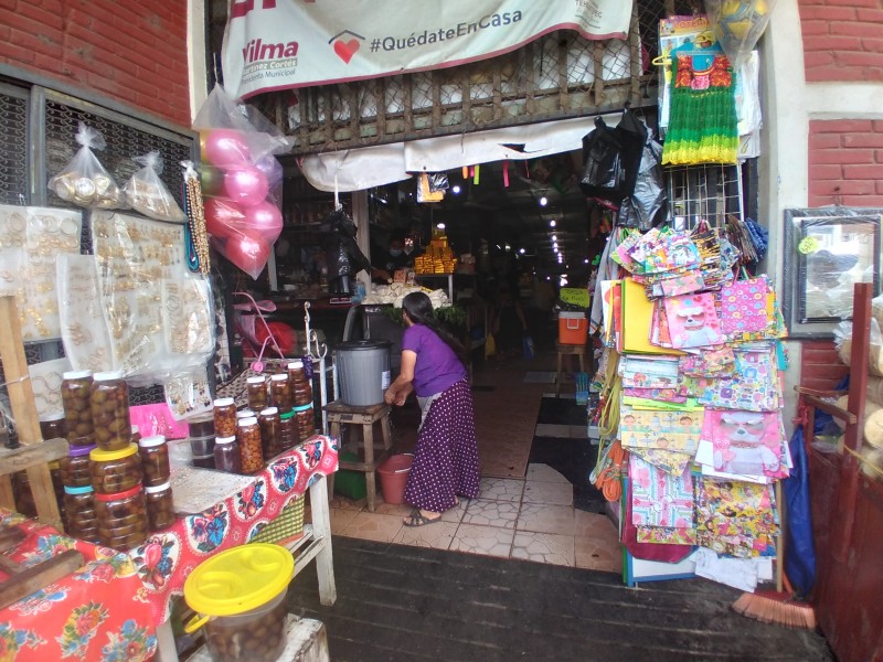 Necesario reforzar medidas sanitarias en mercados de Tehuantepec: comerciantes