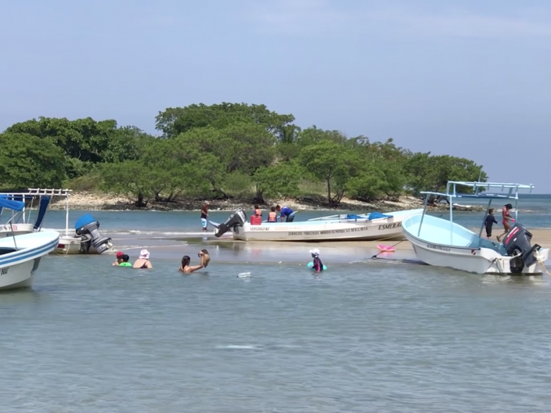 Necesarios salvavidas permanentes en Barra de Potosí