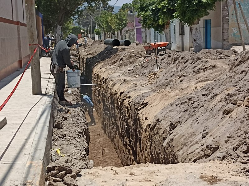 Necesidad grande pero solo un proyecto de drenaje pluvial