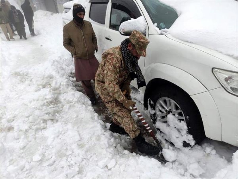 Nevada en Pakistán cobra la vida de 16 personas