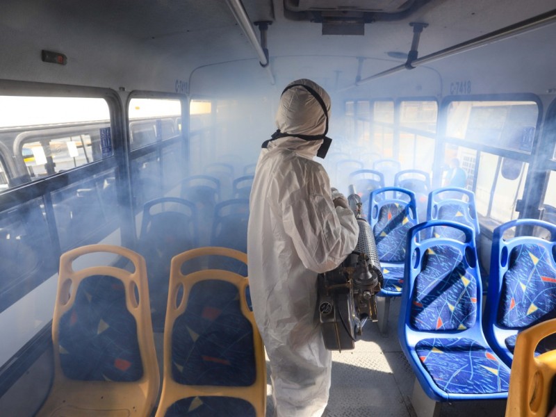 Ni estrictas ni laxas medidas sanitarias en transporte público