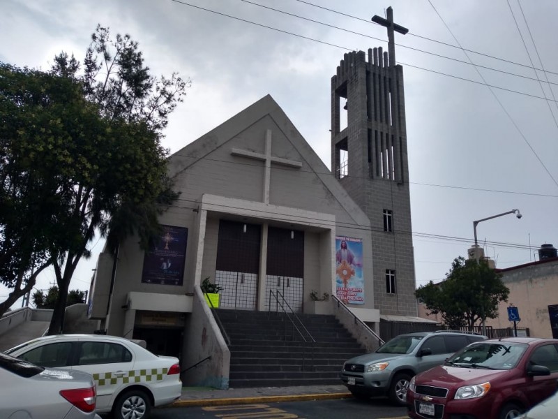 Ni las iglesias se salvan  en Toluca