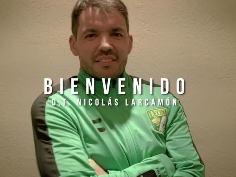 Nicolás Larcamón fue anunciado como nuevo DT del León