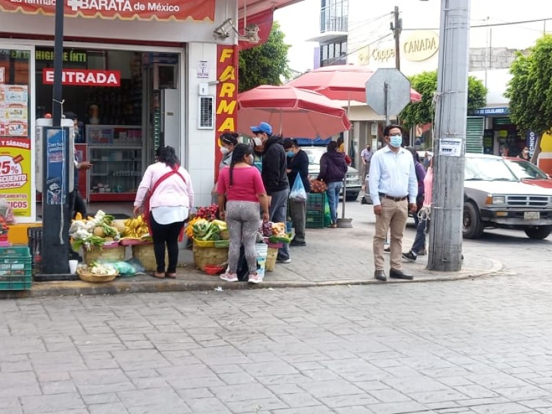 Niegan permisos a ambulantes para su instalación