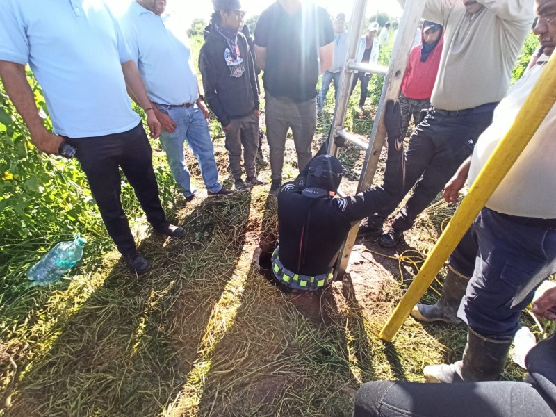 Niña de 5 años cae a pozo de aguas negras en Fresnillo