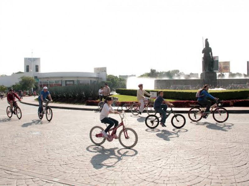 Niños estrenan bicicletas en Vía RecreActiva