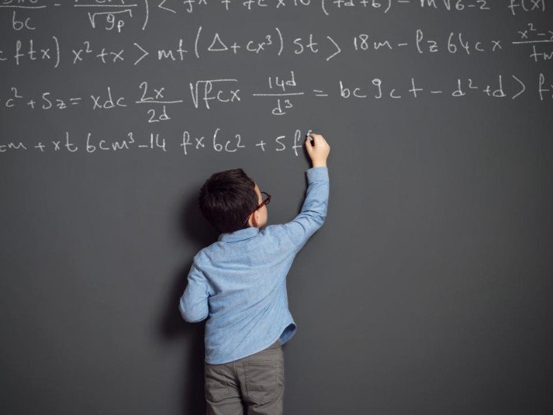 Niños genios cuenta con apoyos educativos en Sonora
