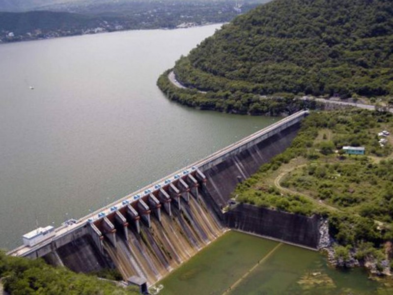 Nivel de presa Lázaro Cárdenas menor al volumen de riego