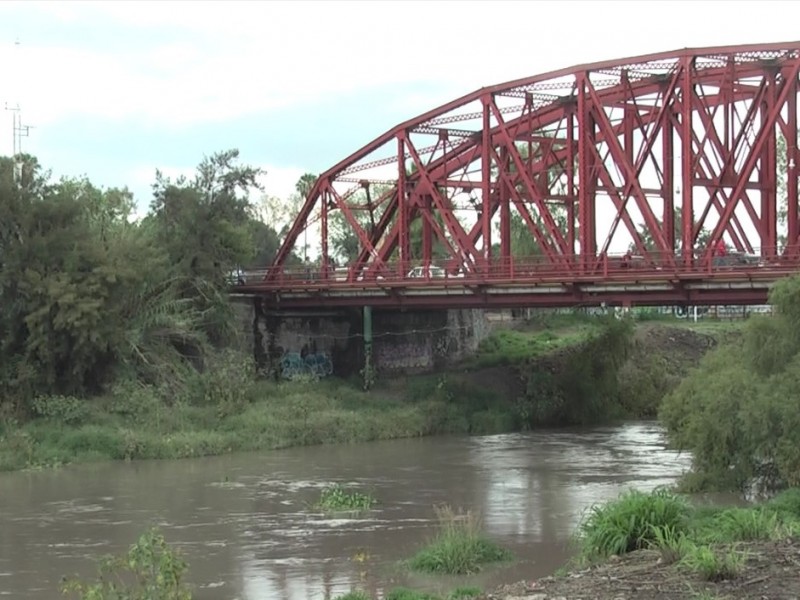 Sube nivel río Lerma pero no representa riesgo