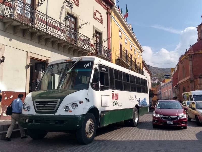 No autorizarán aumento a tarifas del transporte público