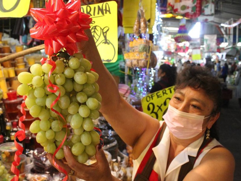 No deben incrementar el precio de la uva