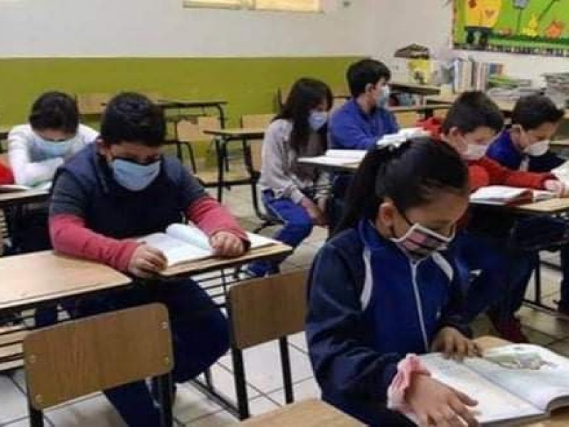 No existen condiciones para regresar a clases presenciales, afirman médicos