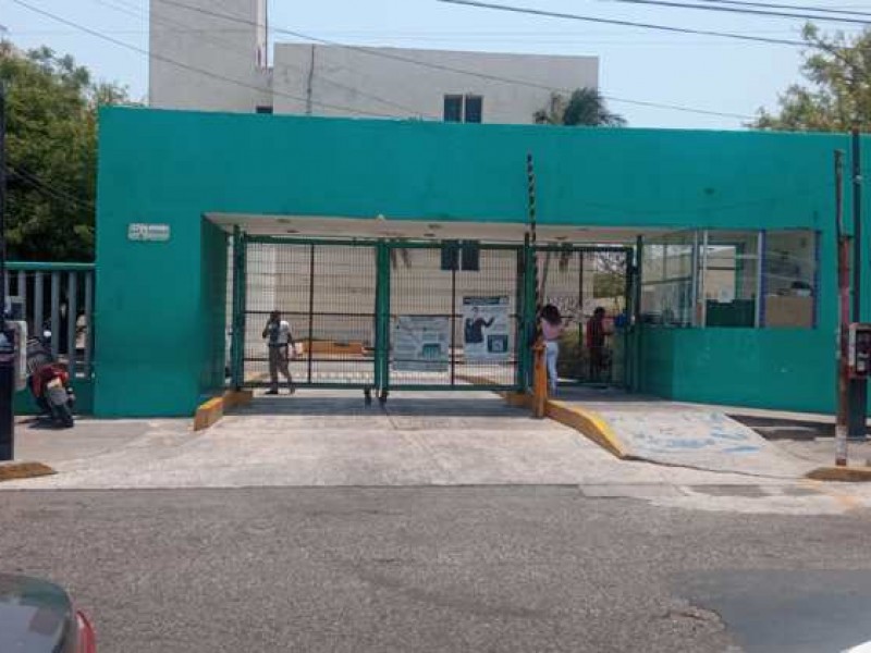 No funciona elevador por trabajos de mantenimiento: IMSS