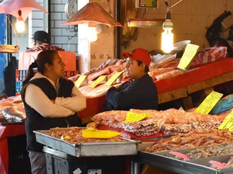 Comerciantes no aumentarán precio de mariscos