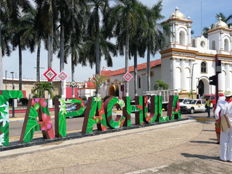 No hay alcalde oficial en Tapachula. Rosa Urbina encabeza propuesta