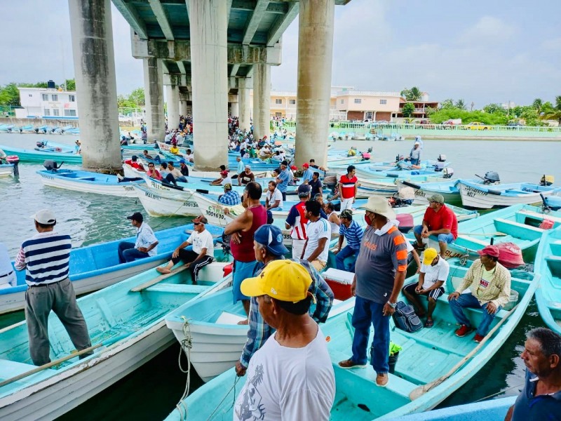 No hay apoyo para pescadores