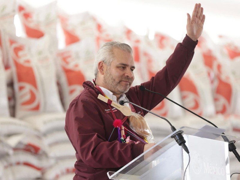 No hay diálogo con normalistas; Bedolla