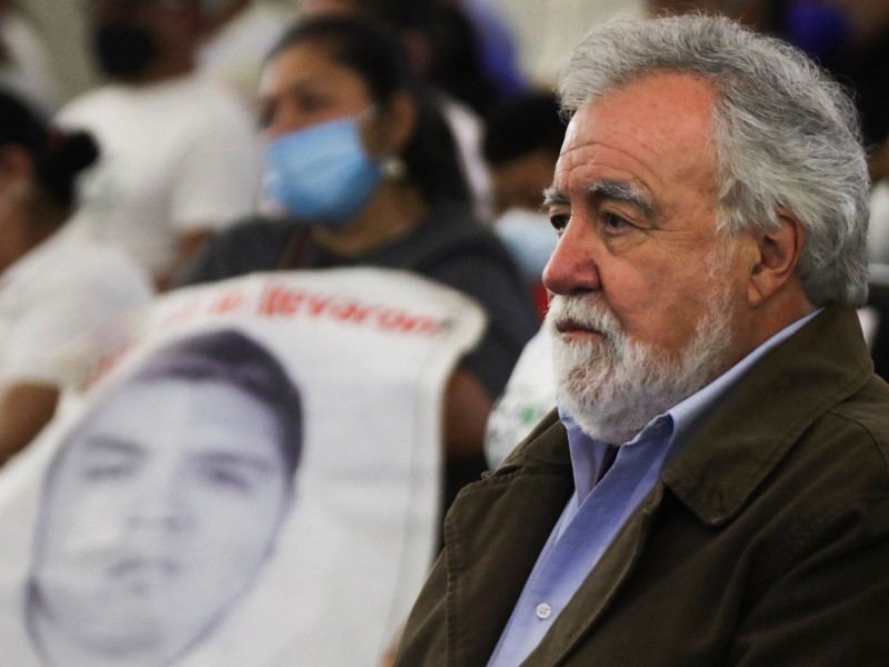 No hay indicios que estudiantes de Ayotzinapa estén vivos: Encinas