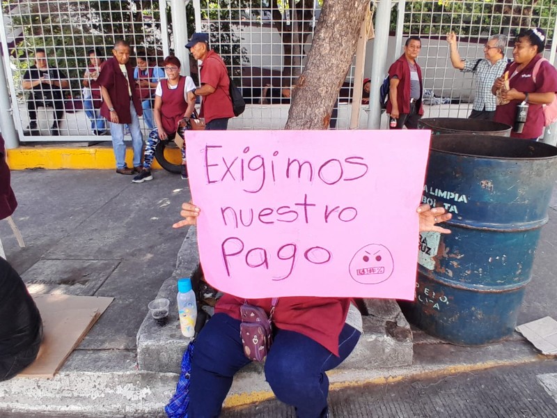 No hay limpieza en hospitales veracruzanos por falta de pago a trabajadores